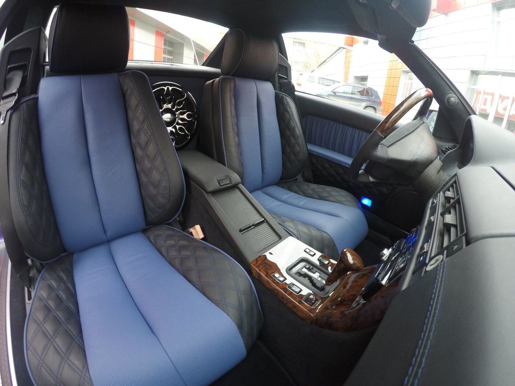 Перетяжка салона Mercedes SL 500 Перетяжка салона Mercedes SL 500