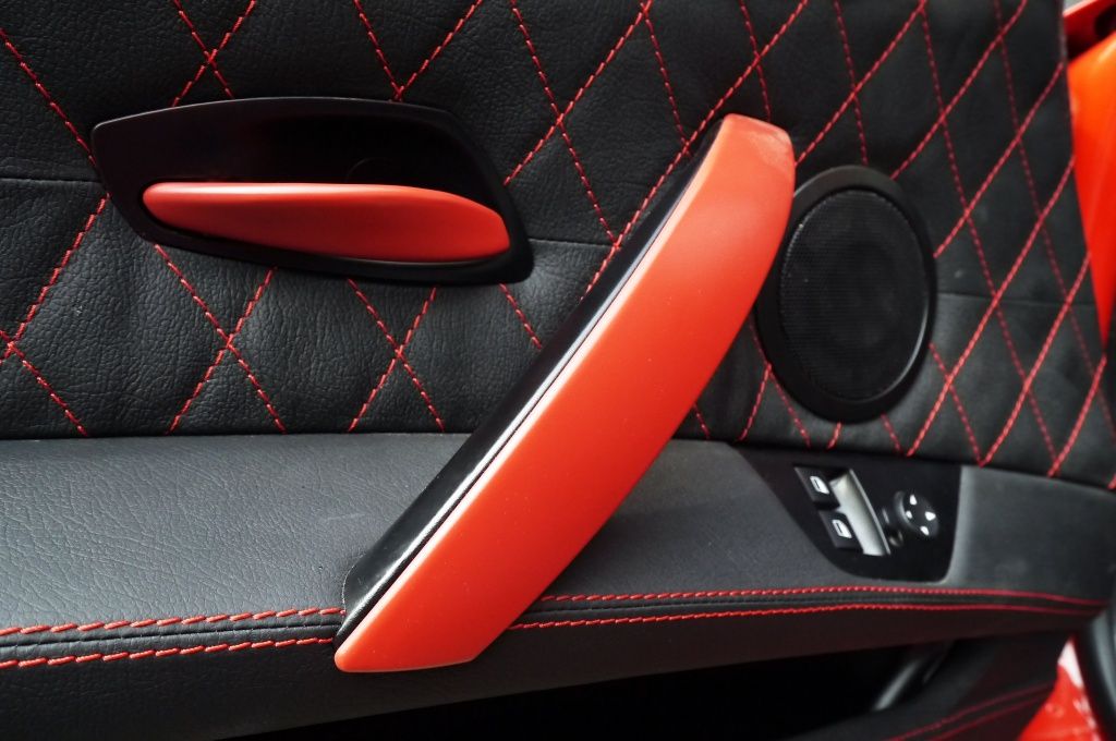 Перетяжка салона BMW Z4 Перетяжка салона BMW Z4