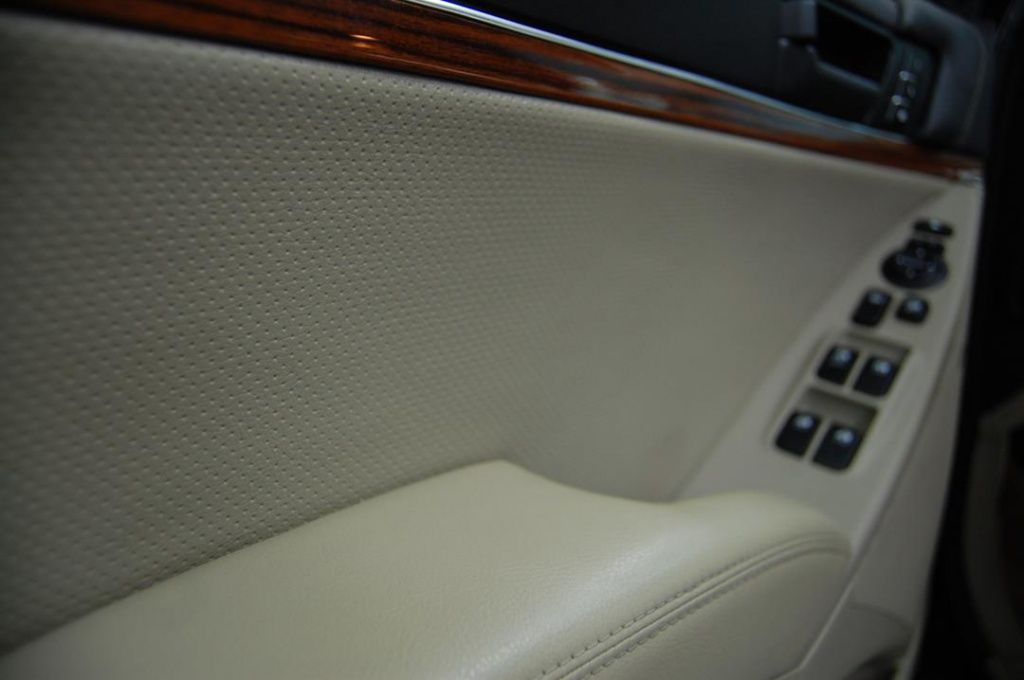Перетяжка салона Hyundai Genesis Перетяжка салона Hyundai Genesis