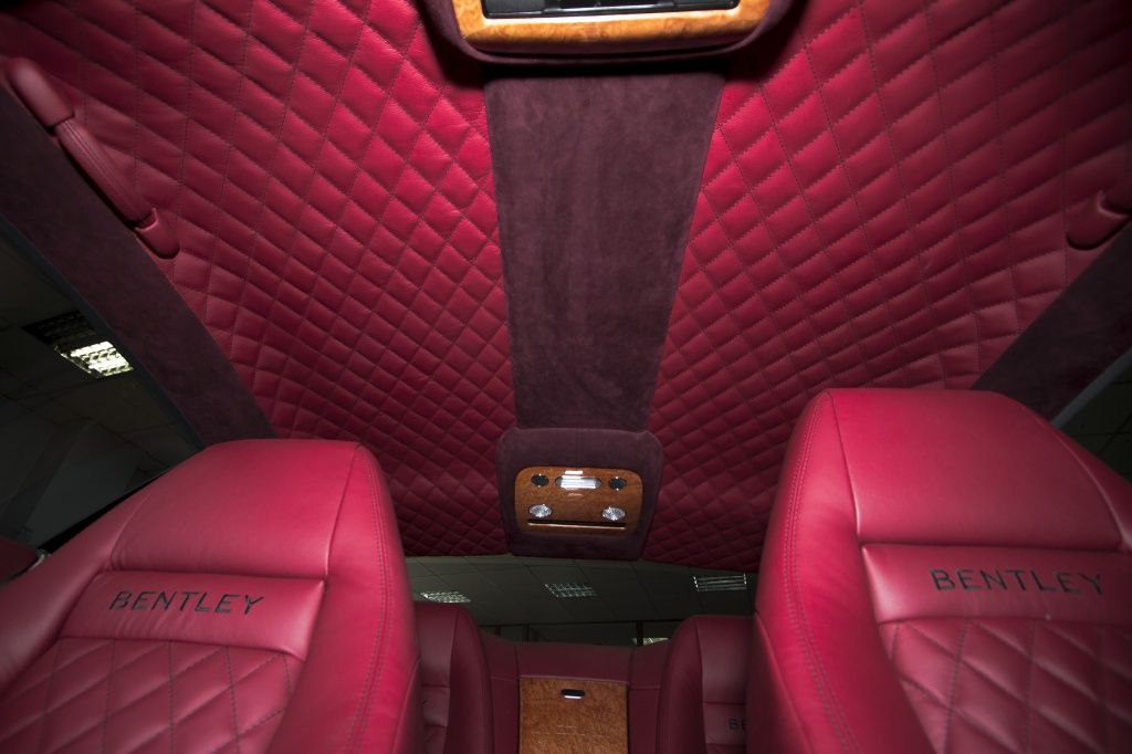 Перетяжка салона Bentley Перетяжка салона Bentley