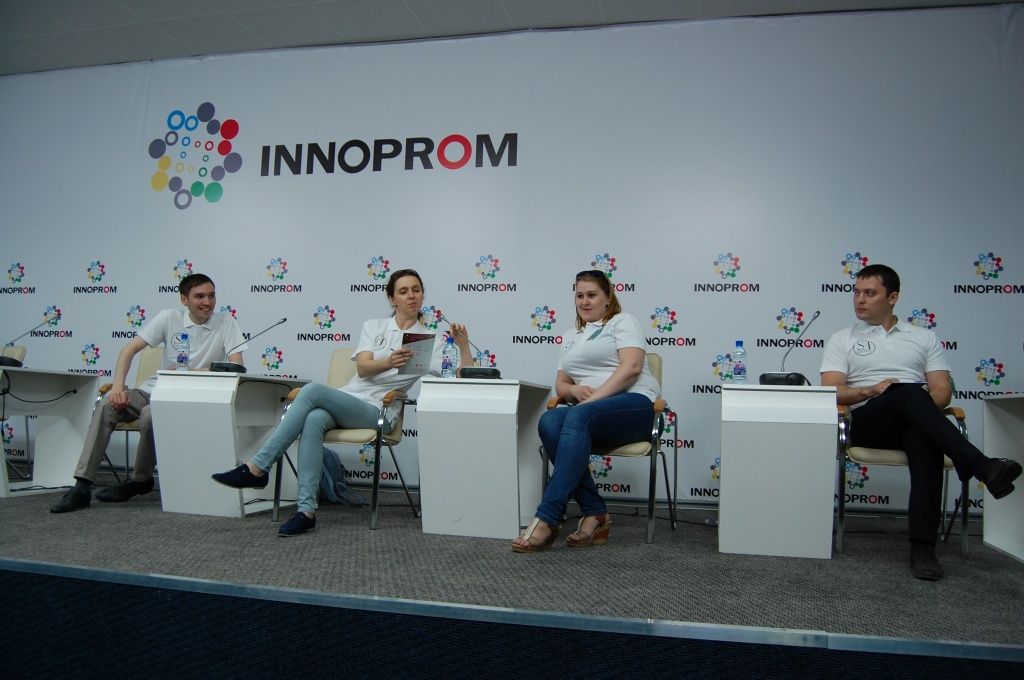 АвтоАудиоЦентр на ИННОПРОМ 2016 АвтоАудиоЦентр на ИННОПРОМ 2016