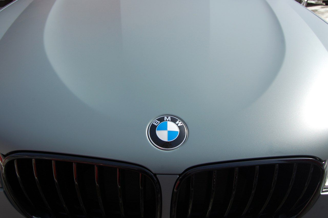 bmw h6t53_ih6vs.jpg