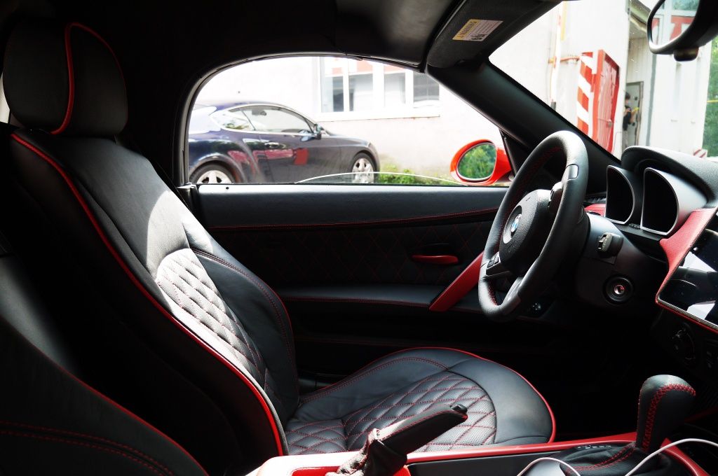 Перетяжка салона BMW Z4 Перетяжка салона BMW Z4