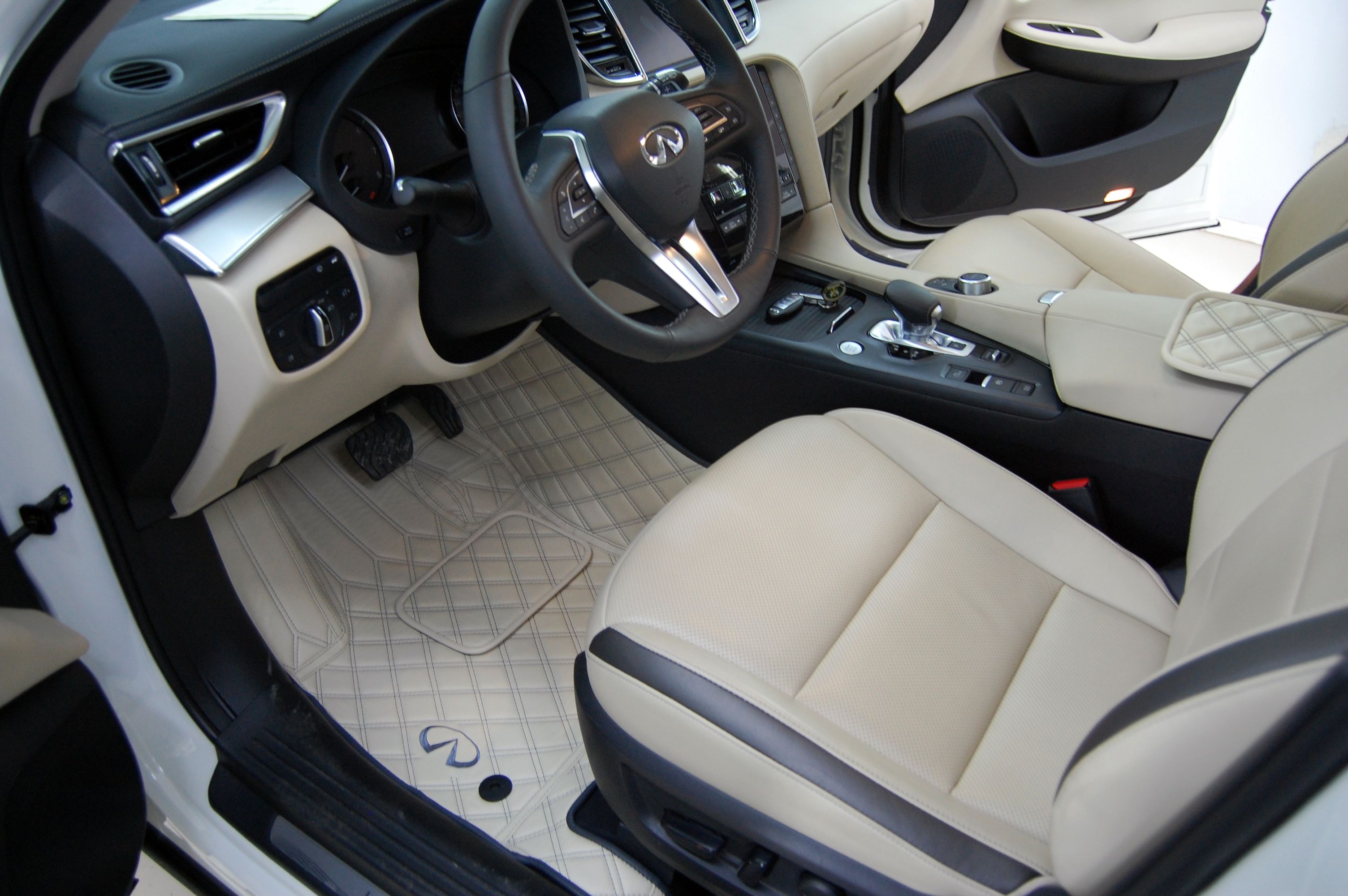 ковры infiniti QX 50 4208949.jpg